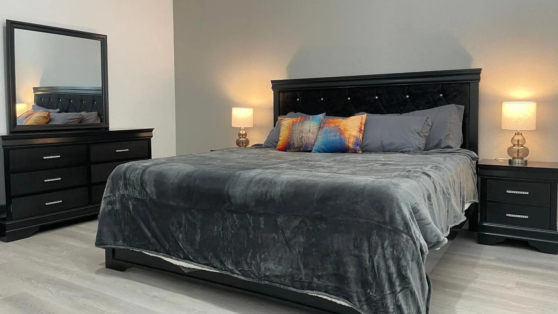 Dom wakacyjny Perfect Lv Home - Gated & Quiet - 9Mins To Strip Las Vegas Stany Zjednoczone Ameryki